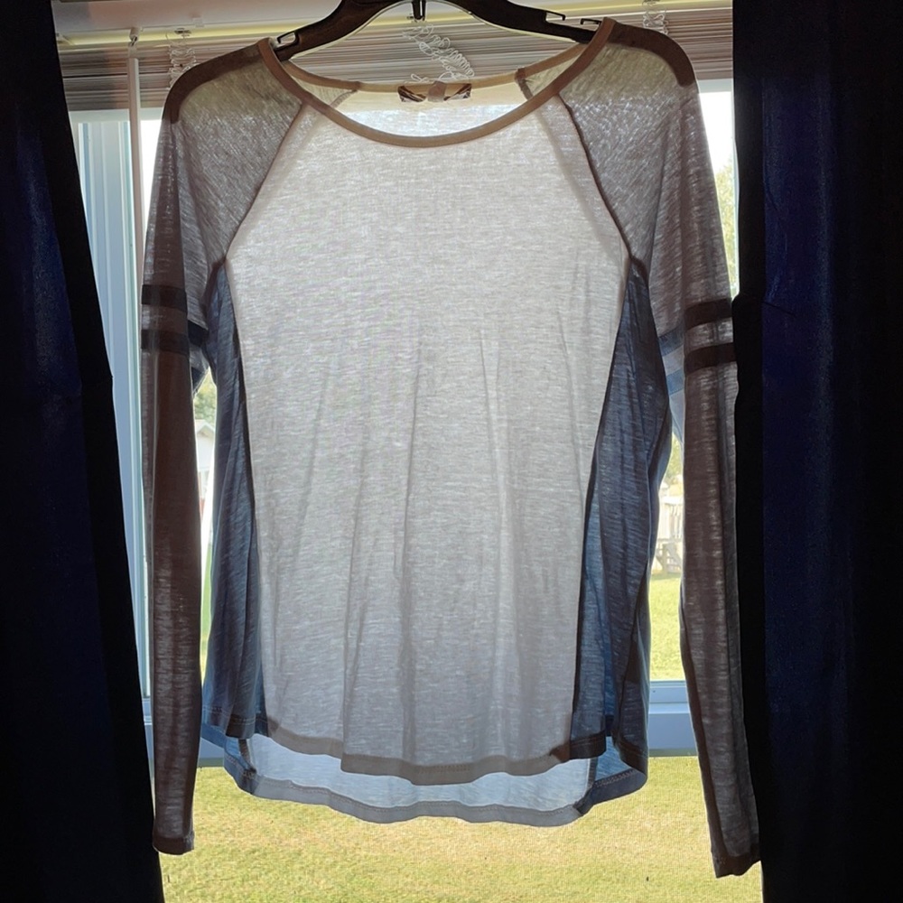 Boutique long sleeve